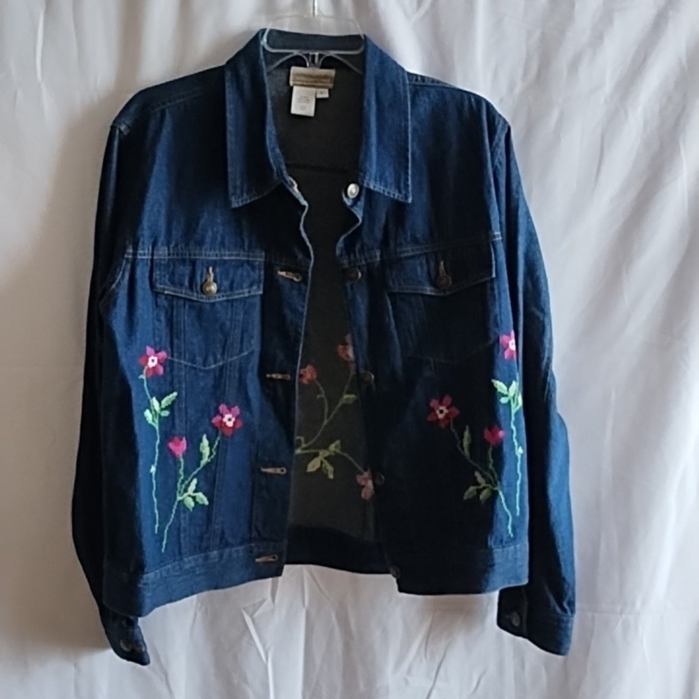 Coldwater Creek denim jacket with floral stitching. Size L - Picture 2 of 7